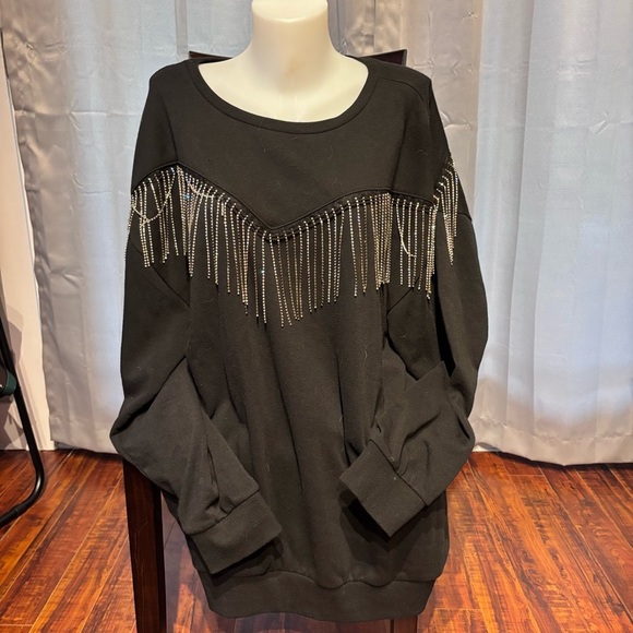 Western style Torrid Black crew neck with sparkling fringe size 3xl - Picture 3 of 13